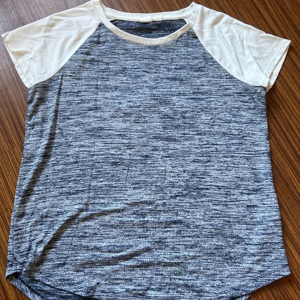 Gap t shirt size M